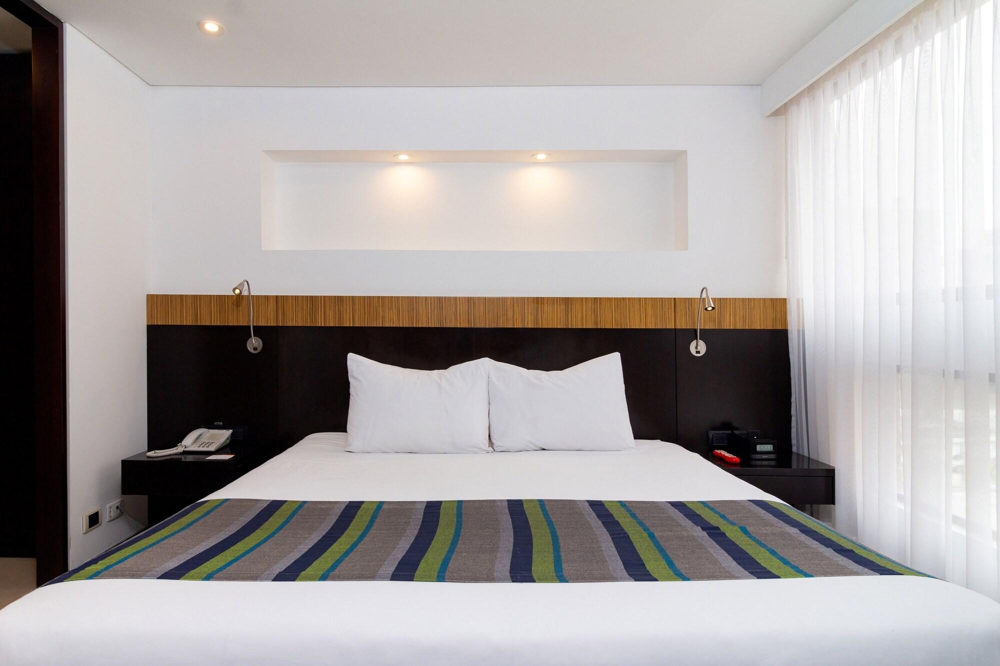 Hotel Madisson Inn Luxury By Geh Suites Bogota Ngoại thất bức ảnh